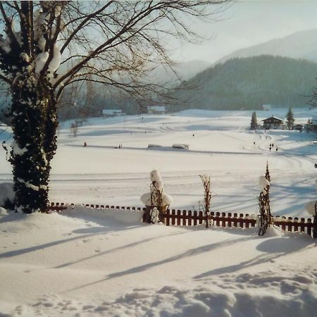 Privatzimmer Eva Leitgeb Faistenau Exterior foto