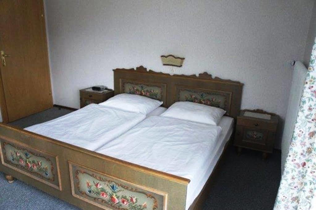 Privatzimmer Eva Leitgeb Faistenau Exterior foto
